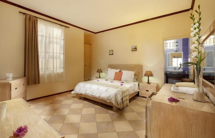 Talamba Blue Bed & Breakfast Blue Bay Exterior photo