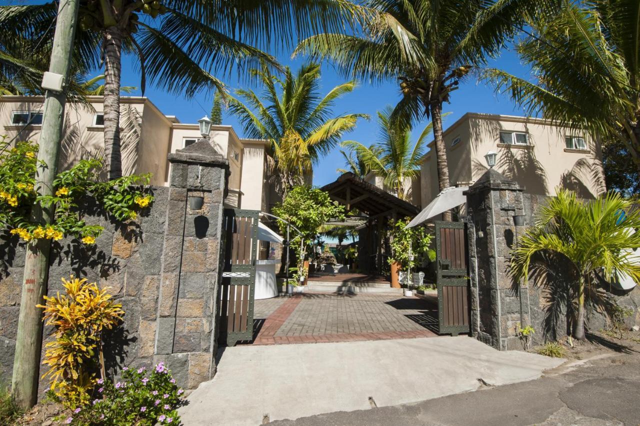 Talamba Blue Bed & Breakfast Blue Bay Exterior photo