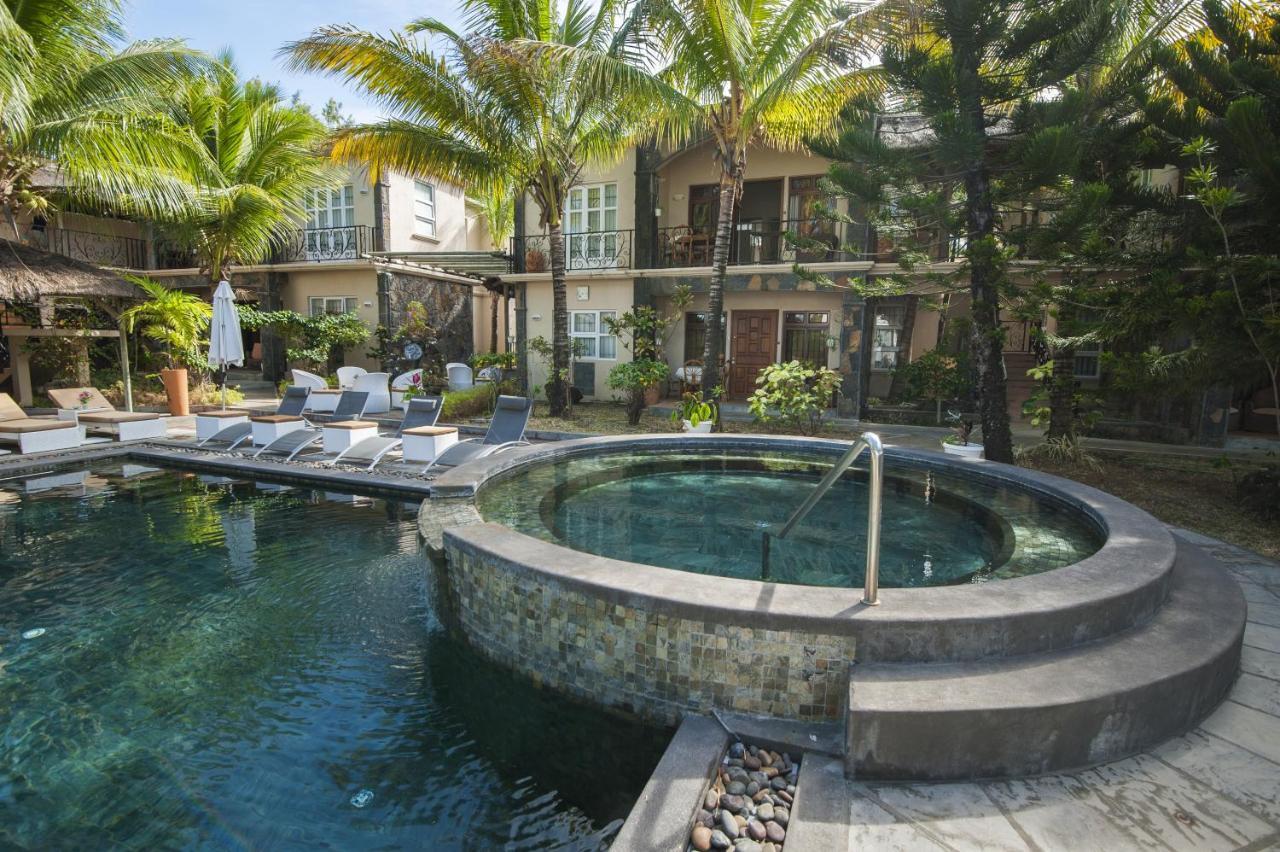Talamba Blue Bed & Breakfast Blue Bay Exterior photo